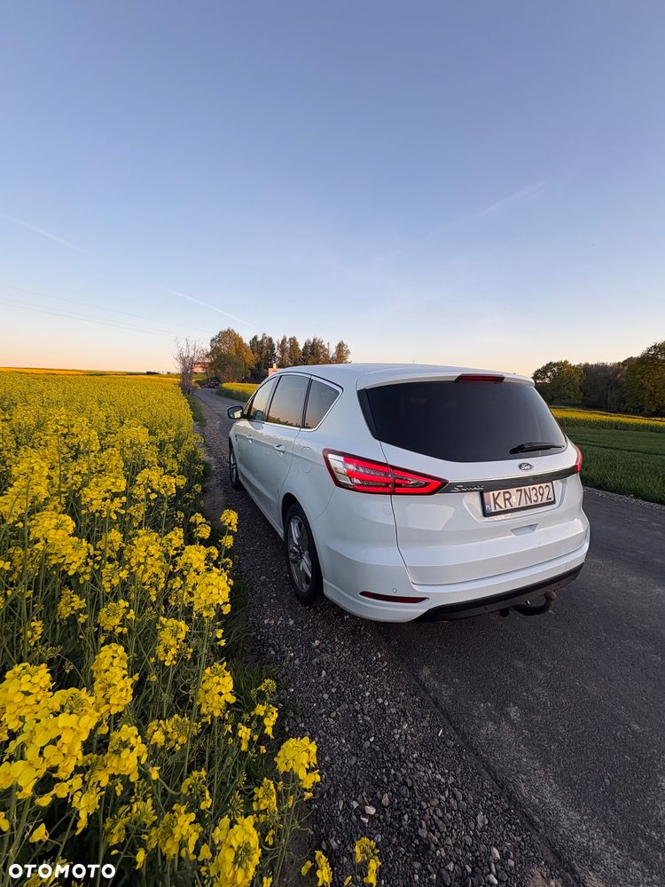 Ford S-Max 1.5 EcoBoost Titanium - 4