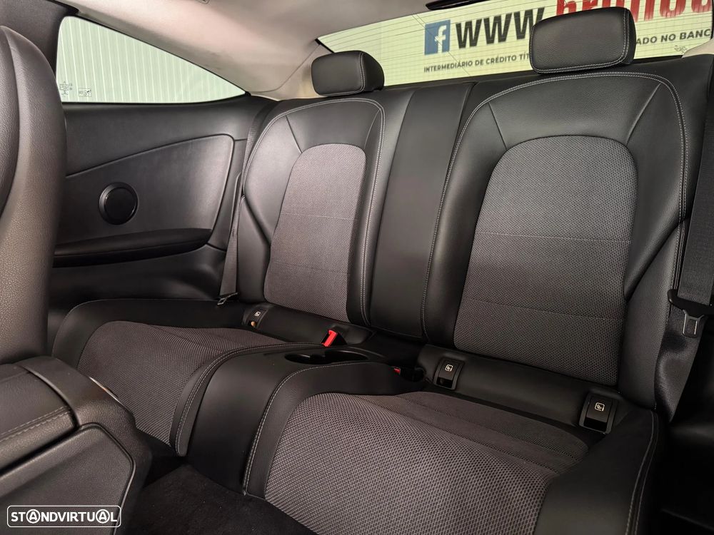 Mercedes-Benz C 220 d - 23