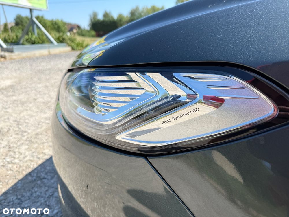 Ford Mondeo - 10