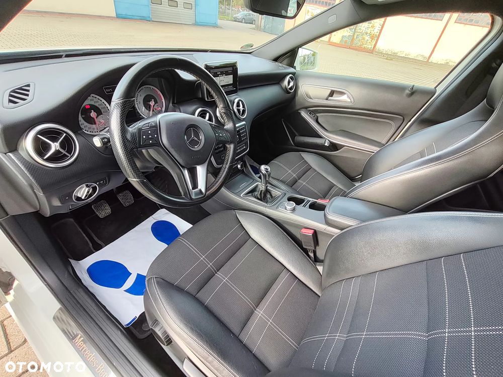 Mercedes-Benz Klasa A 180 (BlueEFFICIENCY) Style - 24