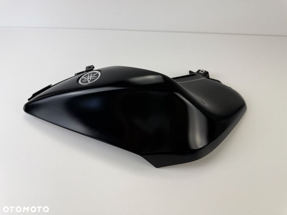 Prawa nakładka zbiornika Yamaha MT 125 2020+ - 10