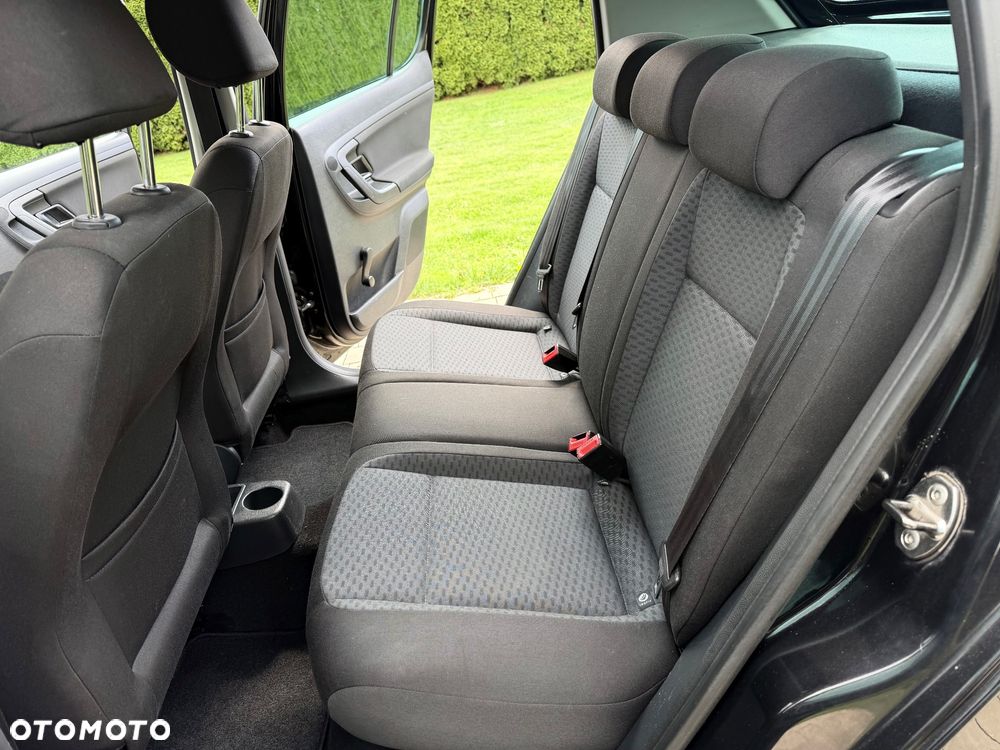 Skoda Fabia 1.2 TSI Monte Carlo - 8