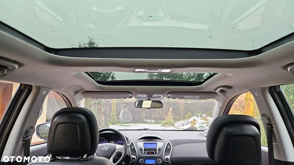 Hyundai ix35 - 24