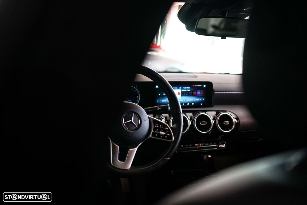 Mercedes-Benz CLA 250 e Shooting Brake Progressive - 18