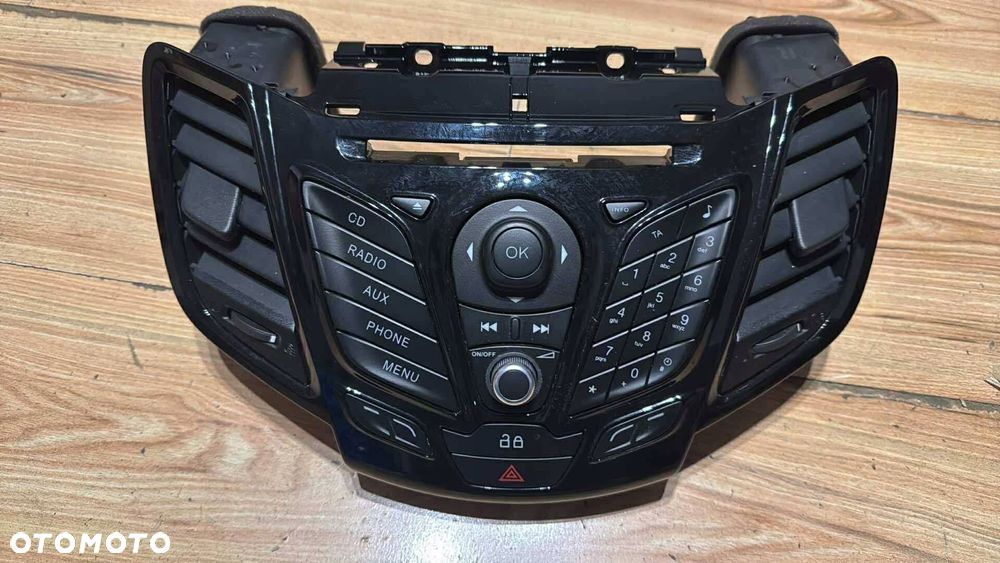 panel radia ford fiesta mk7 lift - 1