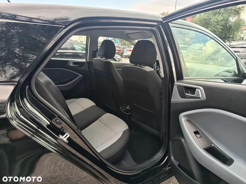 Hyundai i20 1.2 YES - 28