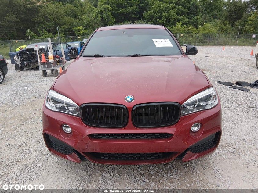 BMW X6 xDrive35i - 8