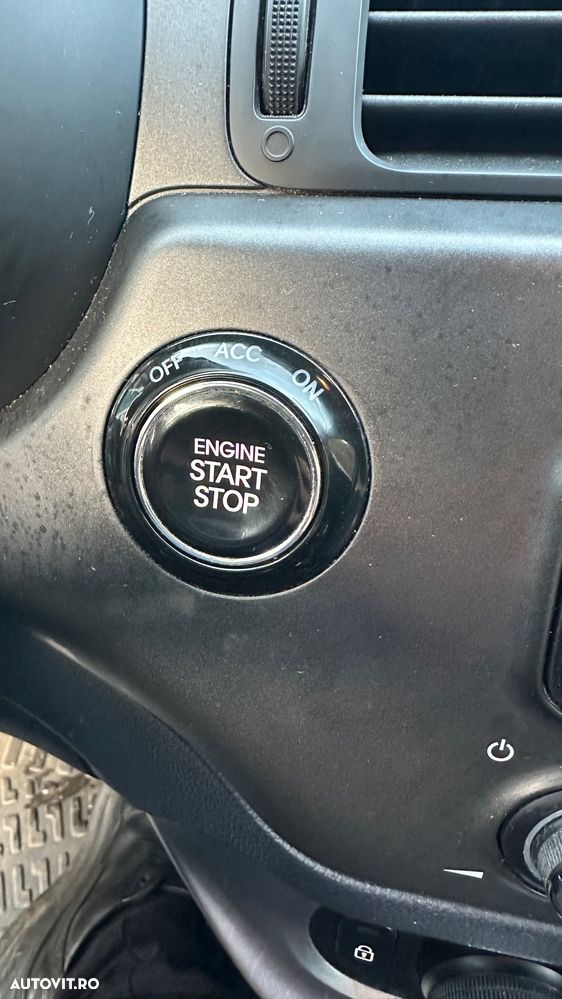 Kia Rio 1.1 CRDI Business Line - 28