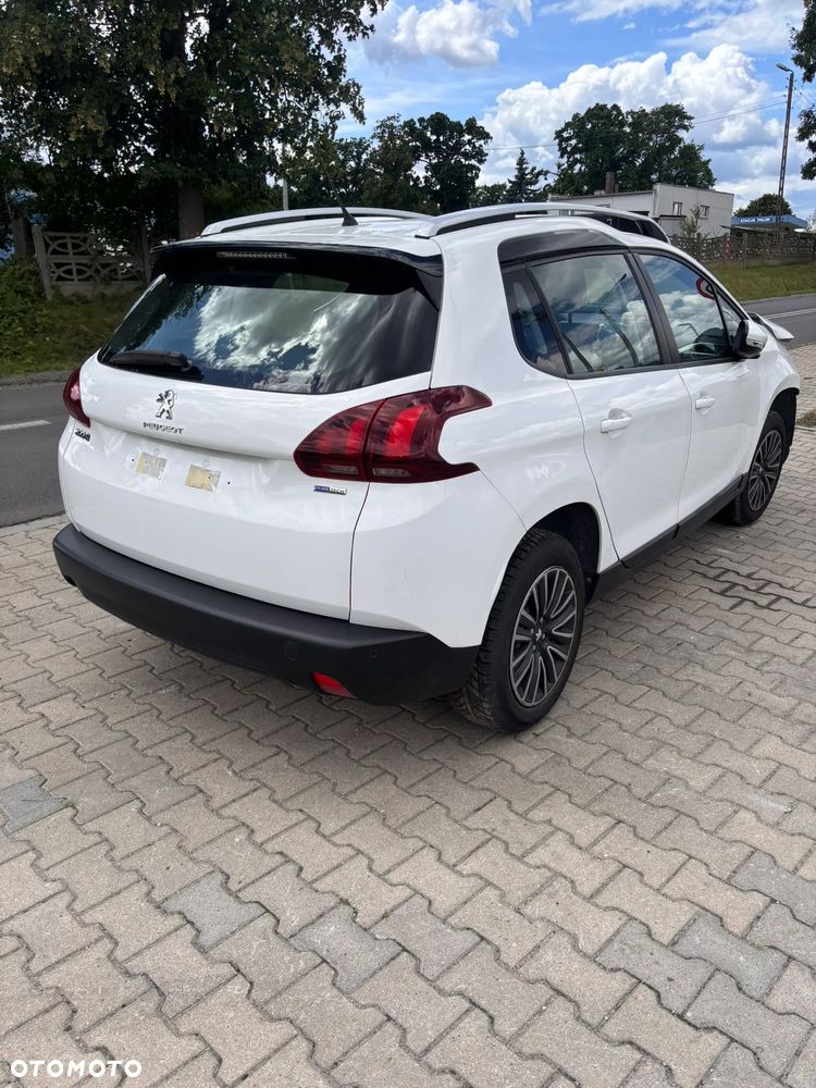 Peugeot 2008 - 7