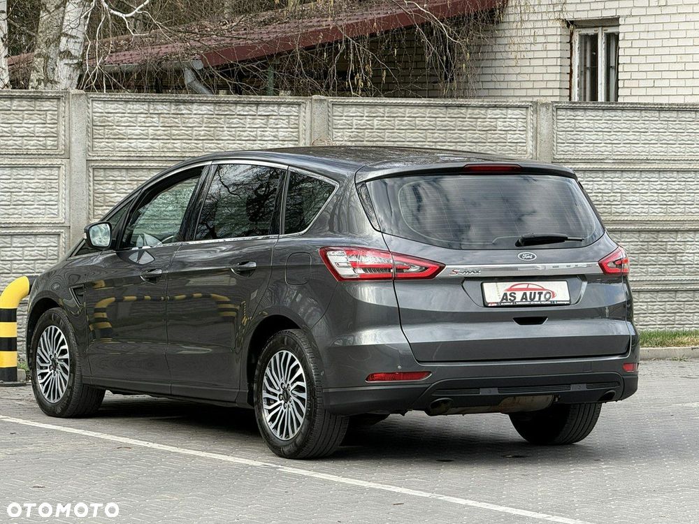 Ford S-Max 2.0 EcoBlue Titanium - 34