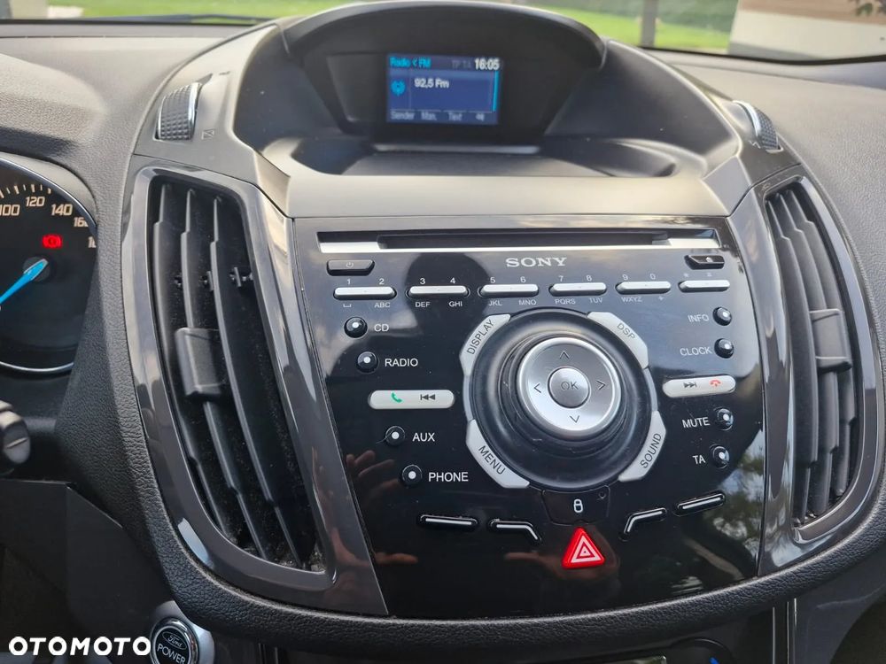 Ford Kuga 2.0 TDCi 4x4 Titanium - 6