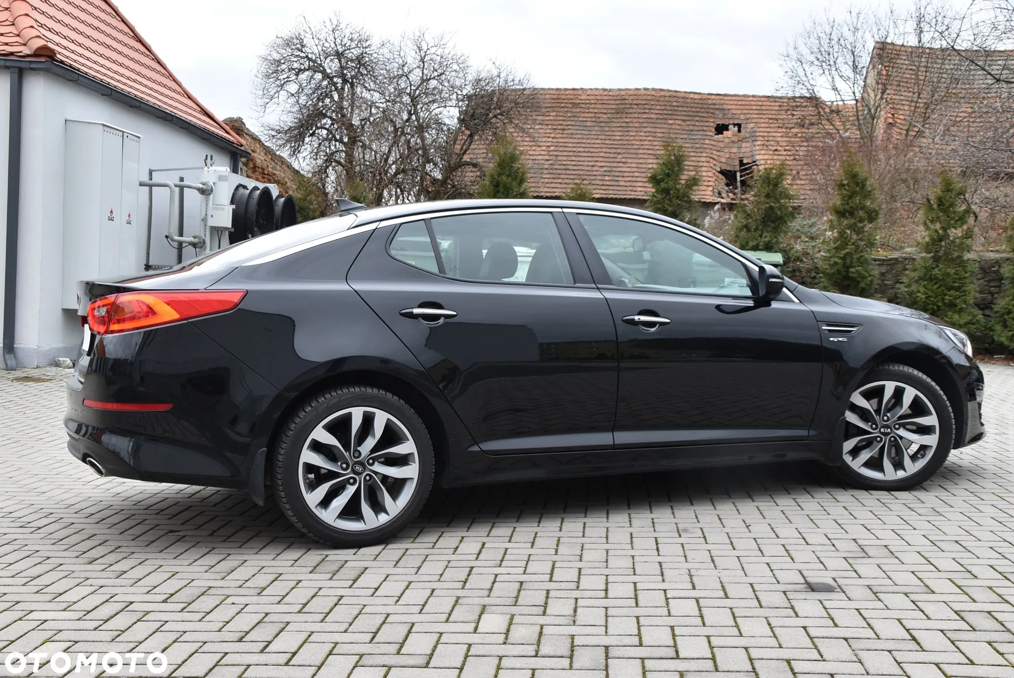 Kia Optima - 9