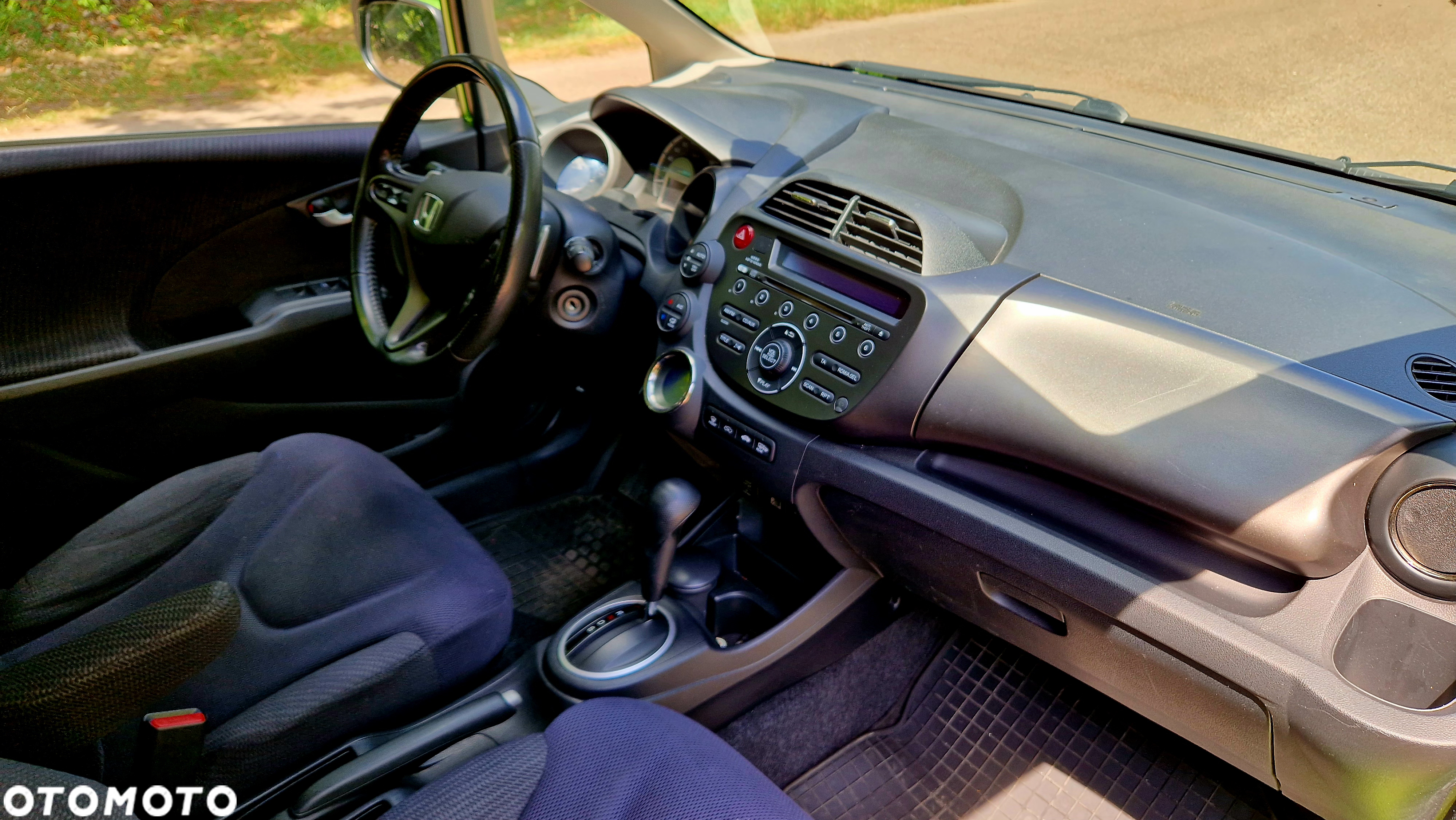 Honda Jazz 1.3 DSi i-VTEC IMA CVT Elegance - 11