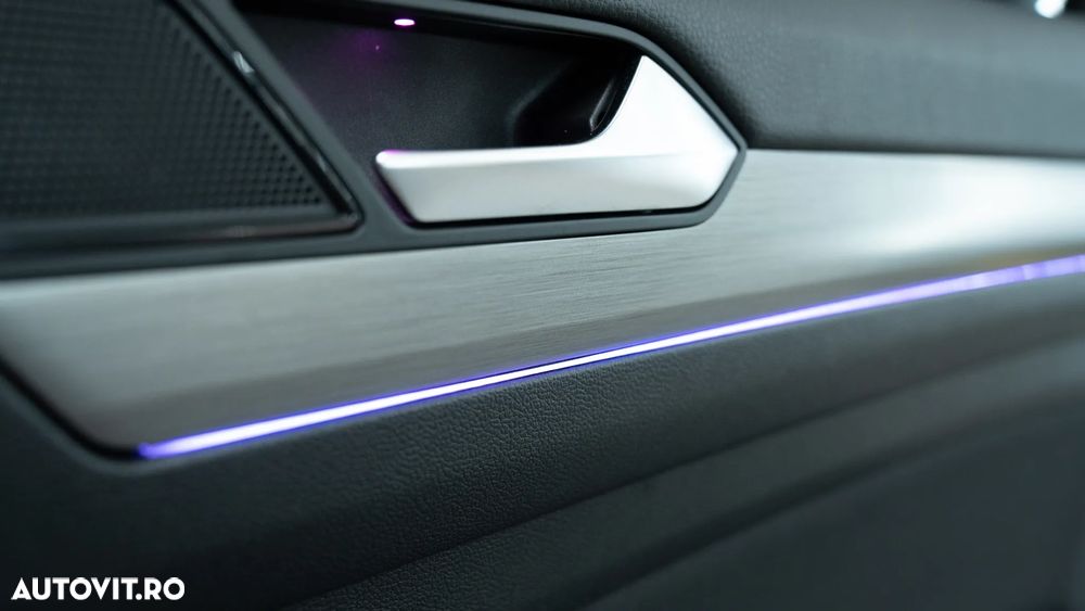 Volkswagen Passat - 8