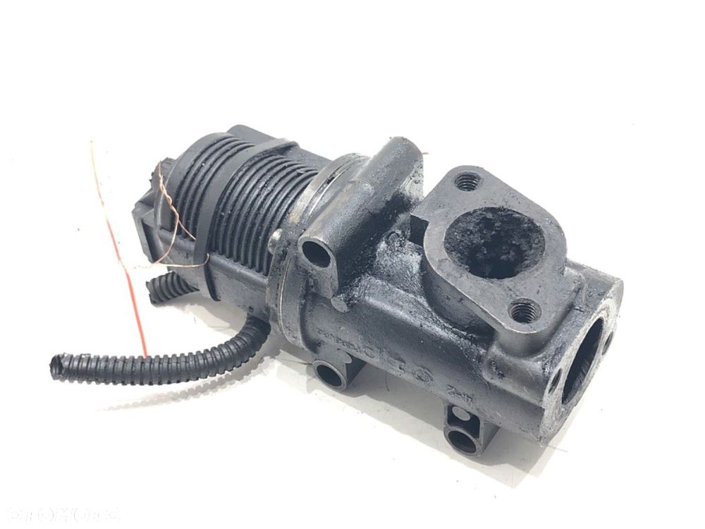 ZAWÓR EGR - 106.00 PLN - OPEL ZAFIRA B Nadwozie pełne/minivan (A05) 2005 - 2015 1.9 CDTI VAN (M75) - 1