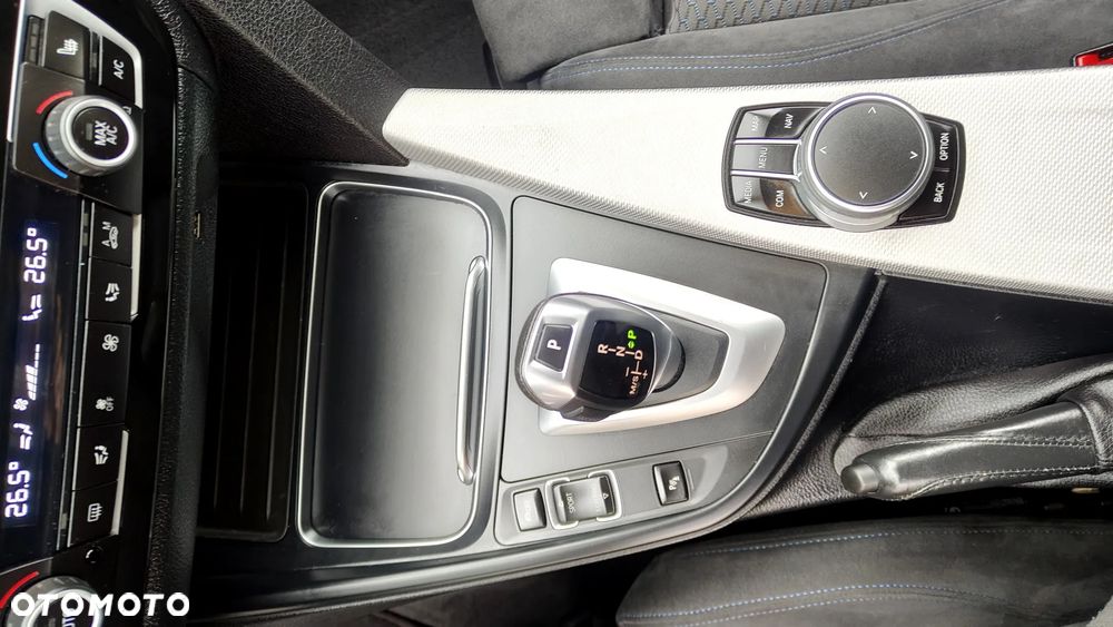 BMW Seria 3 335d xDrive M Sport Shadow - 25