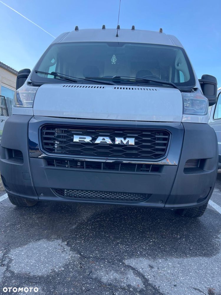 RAM Promaster 2500 - 4