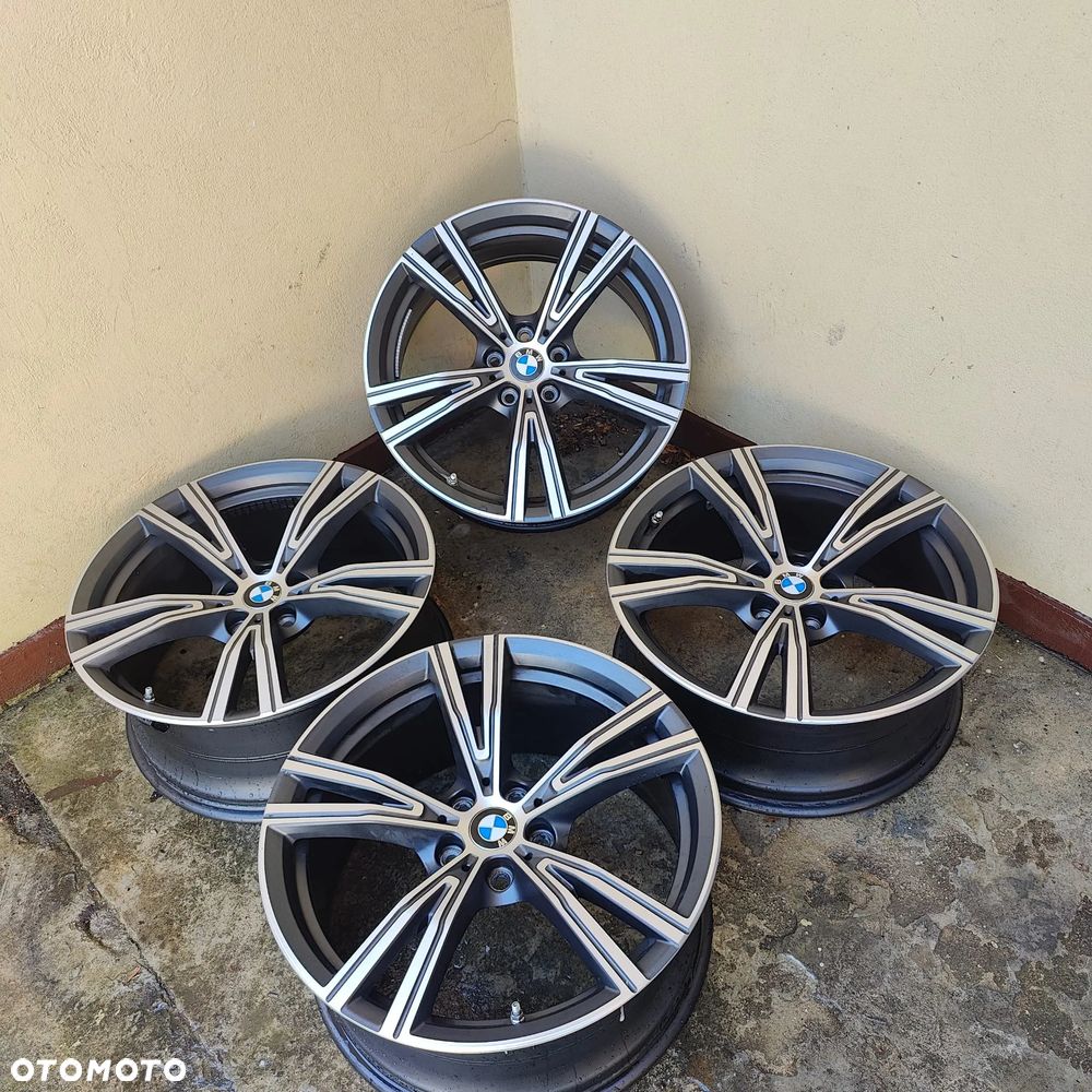 BMW Seria 3 320i - 22