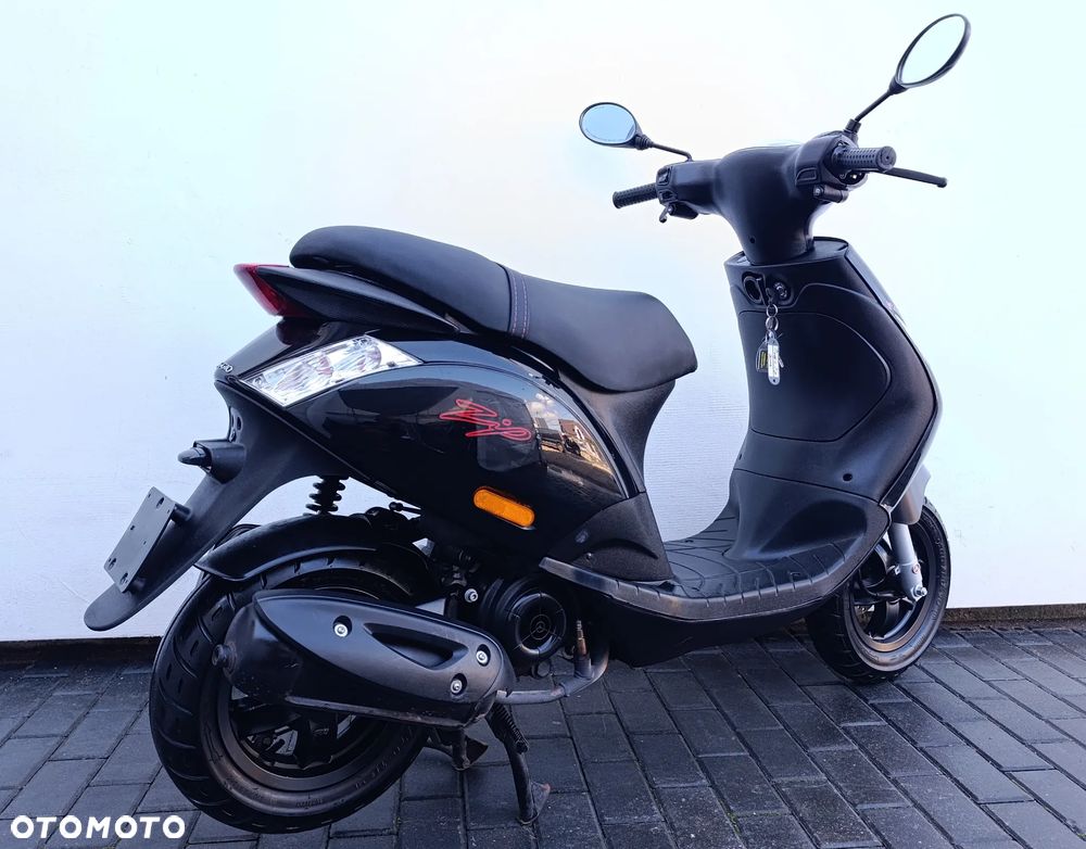 Piaggio ZIP - 8