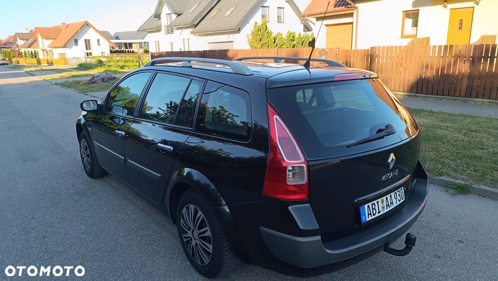 Renault Megane 1.6 Avantage - 4