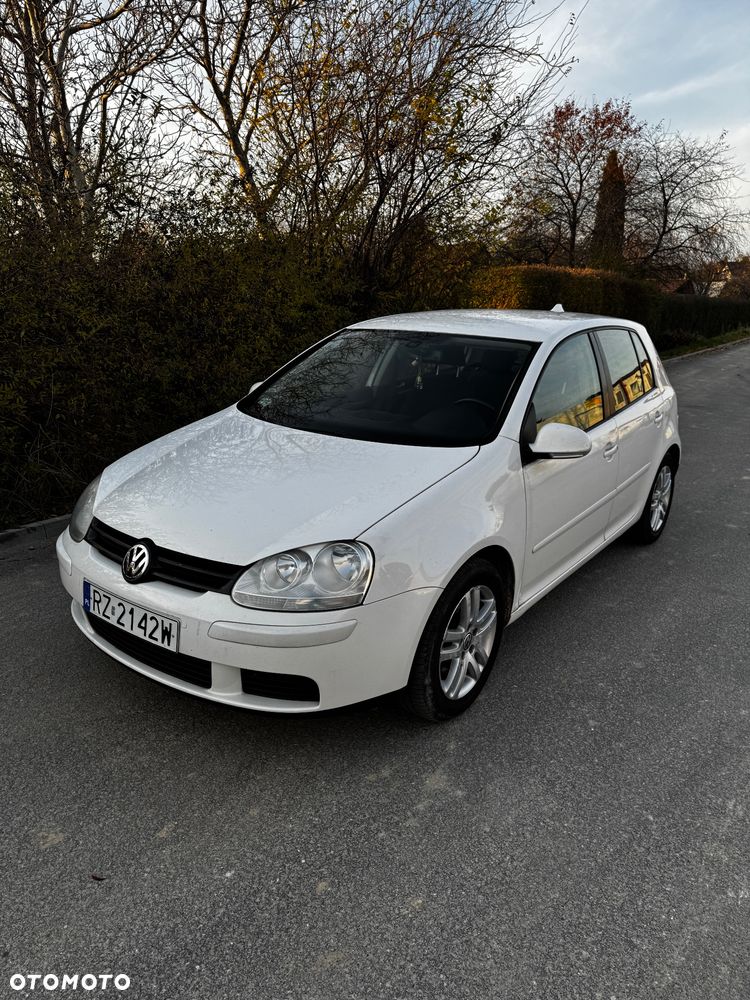 Volkswagen Golf 1.9 TDI Tour - 1