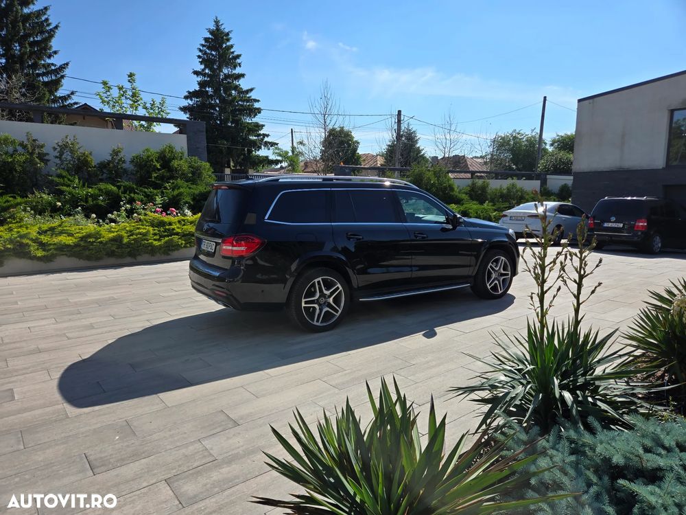 Mercedes-Benz GLS - 2