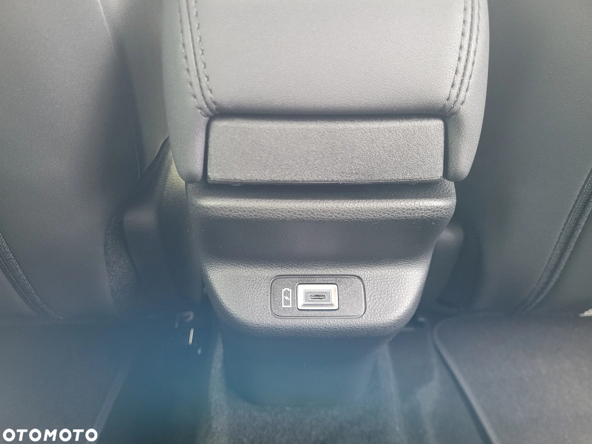 Jeep Avenger 1.2 T3 mHEV Summit Winter Edition FWD eDCT6 - 14