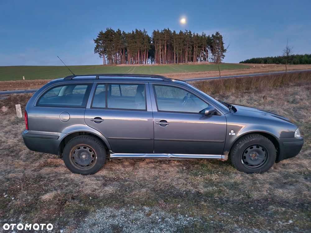 Skoda Octavia 1.9 TDI Tour - 11