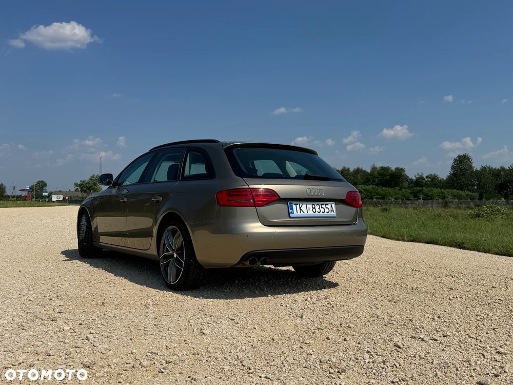 Audi A4 Avant 2.0 TDI - 5