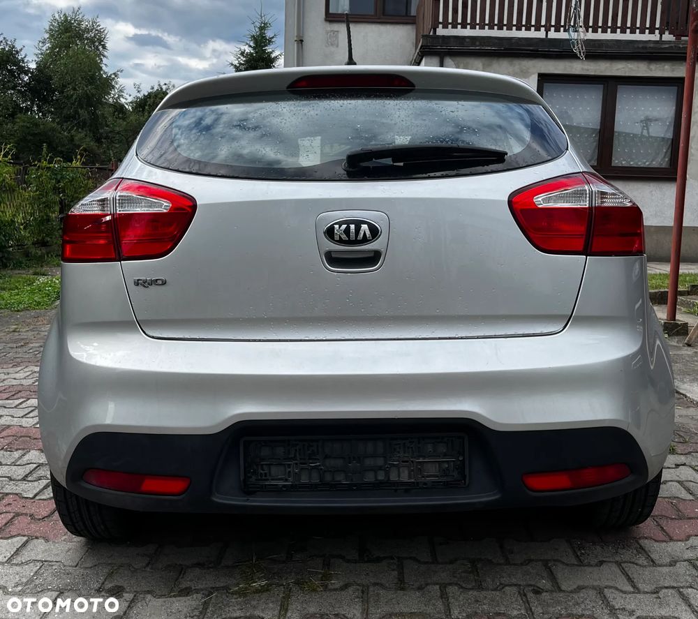 Kia Rio 1.2 Attract - 7