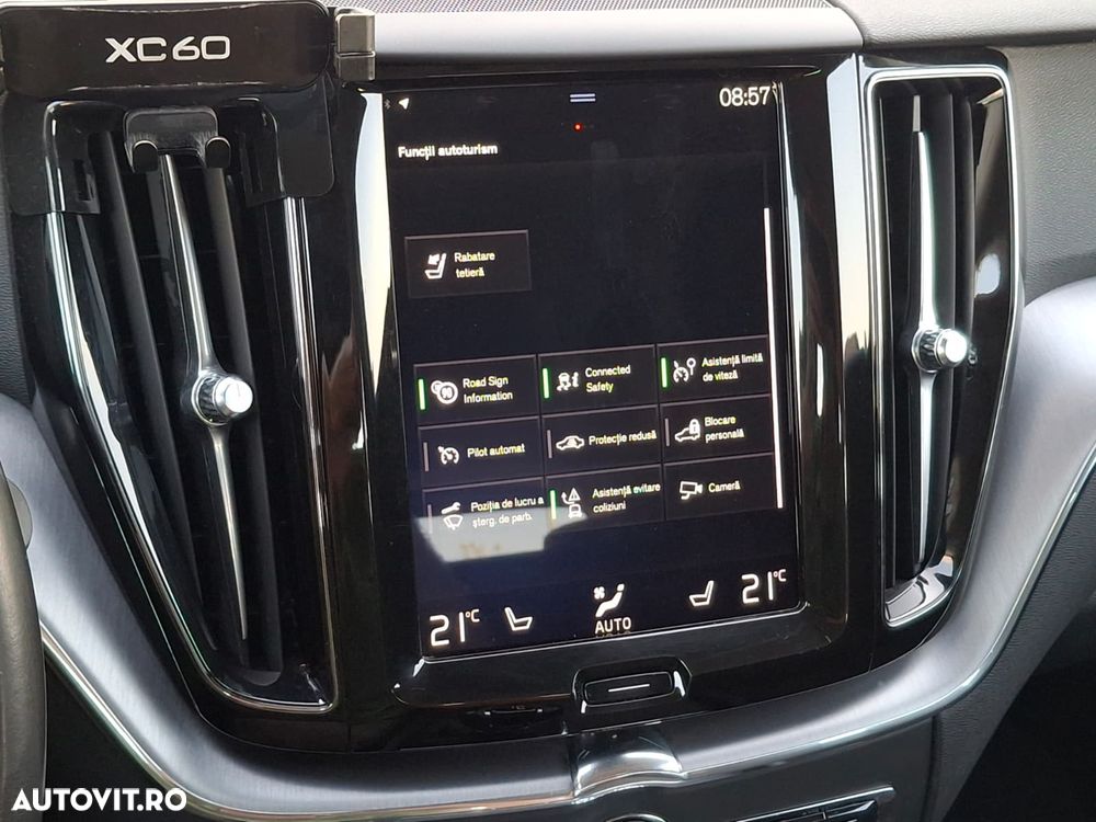 Volvo XC 60 T5 AWD Momentum - 20
