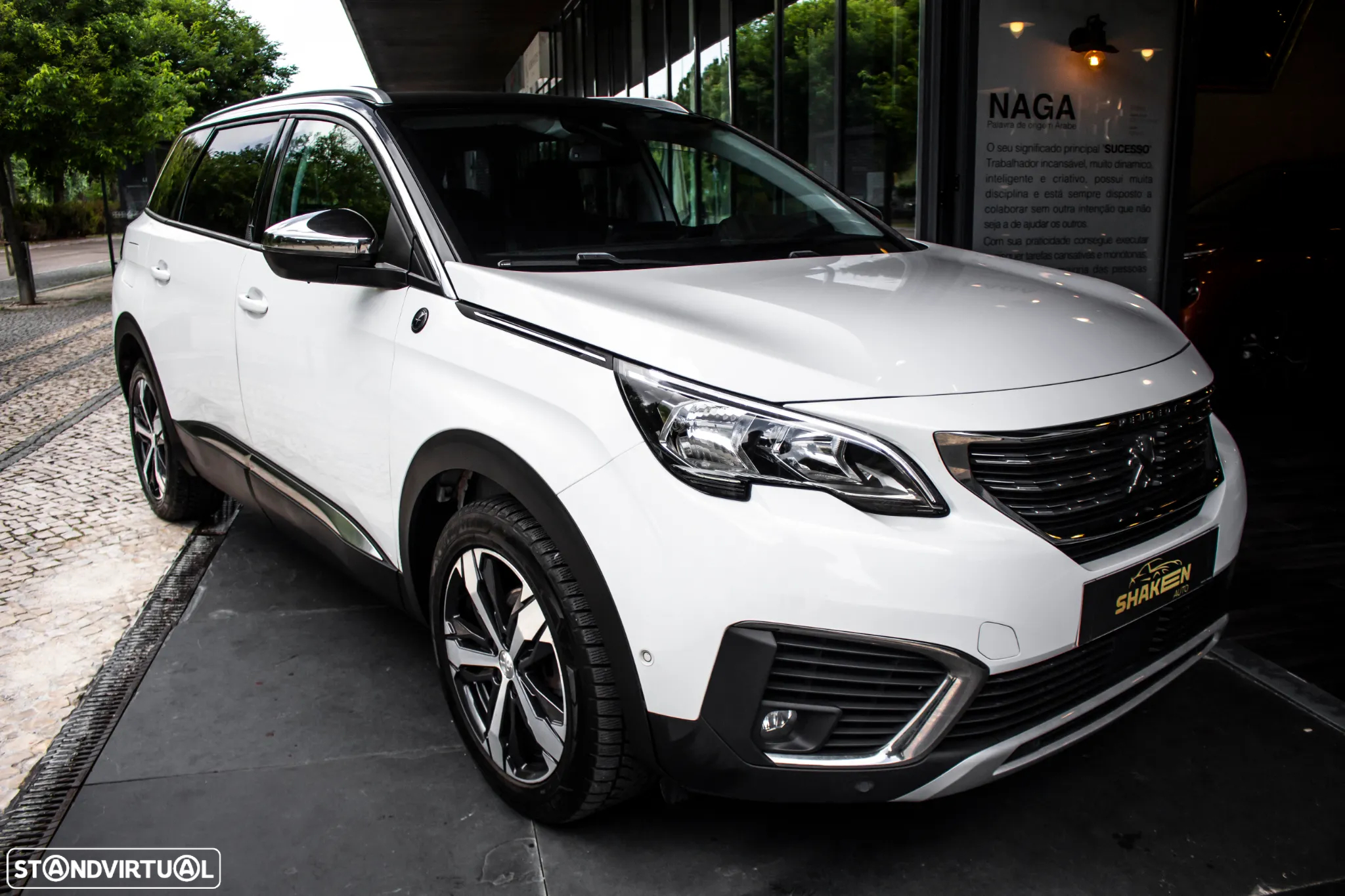 Peugeot 5008 1.2 PureTech Allure Pack EAT8 - 6