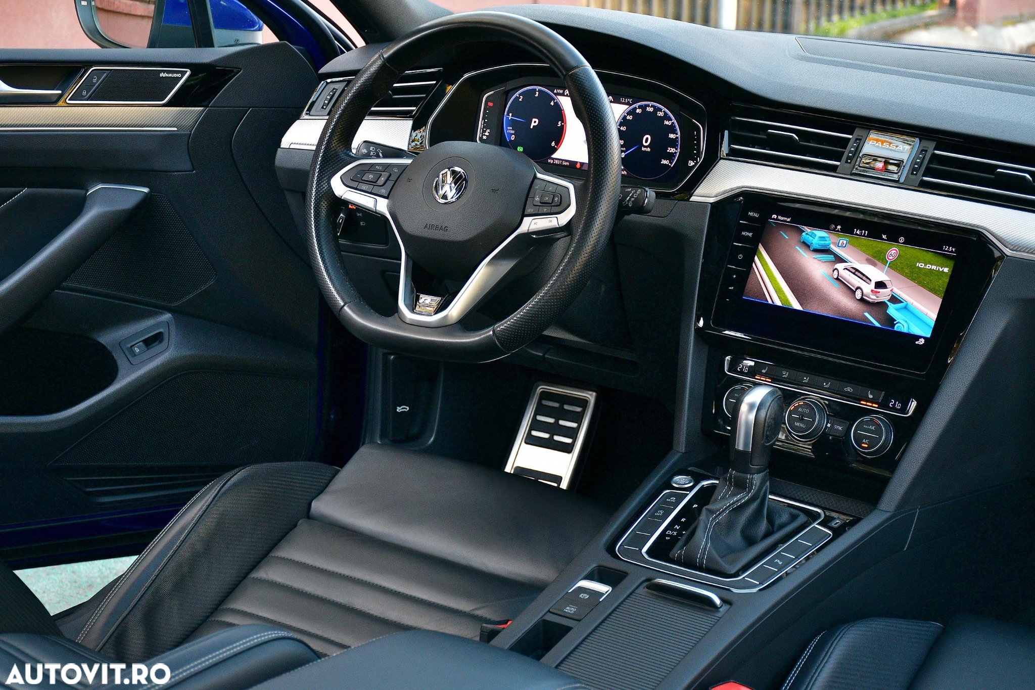 Volkswagen Passat - 9