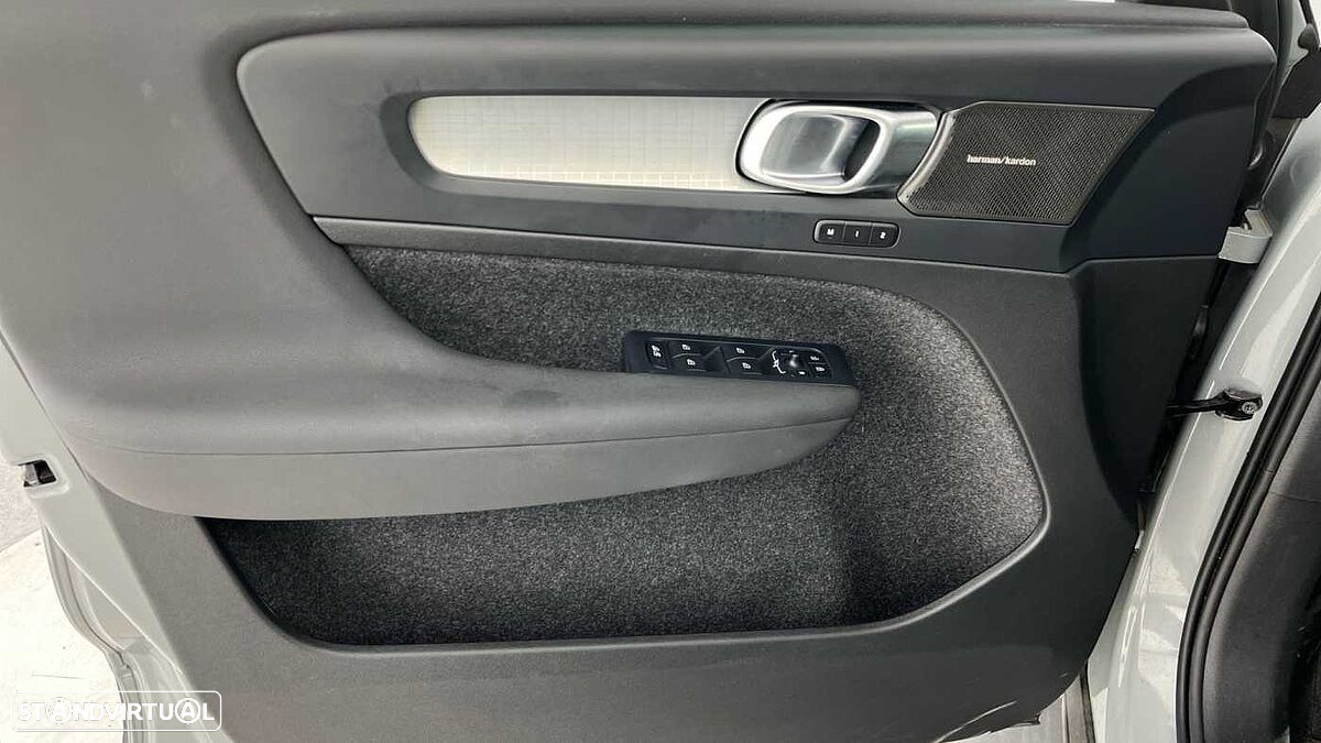 Volvo XC 40 - 19