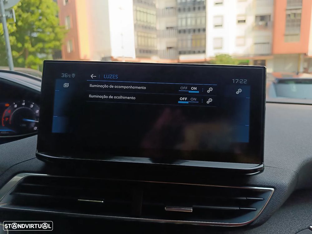 Peugeot 3008 1.2 PureTech Allure EAT8 - 52