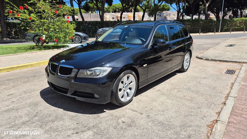 BMW 320 d Auto - 1