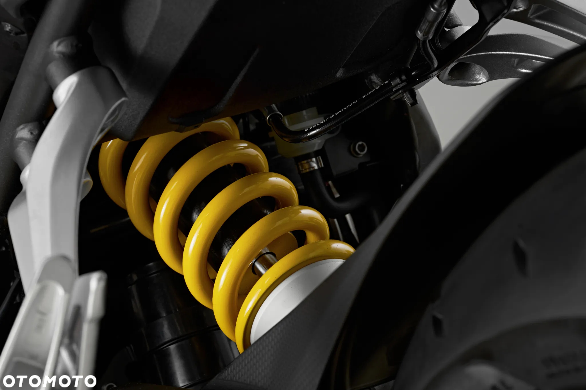 QJMOTOR SRK 800RR - 14