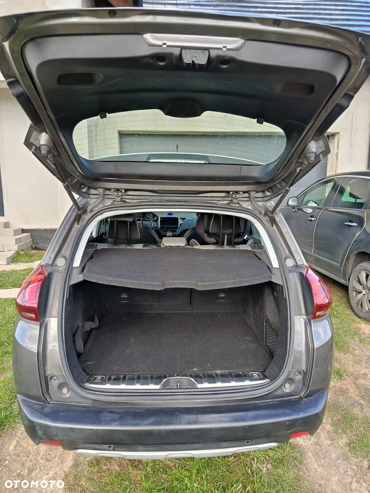 Peugeot 2008 PureTech 82 Allure - 5