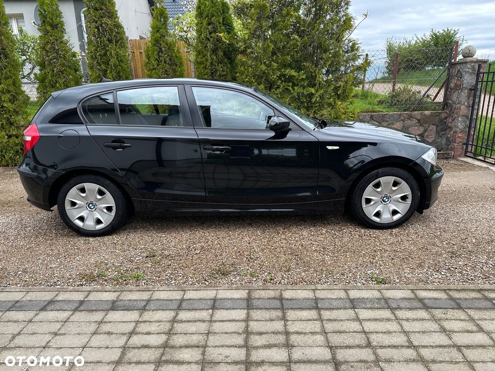 BMW Seria 1 116i - 4