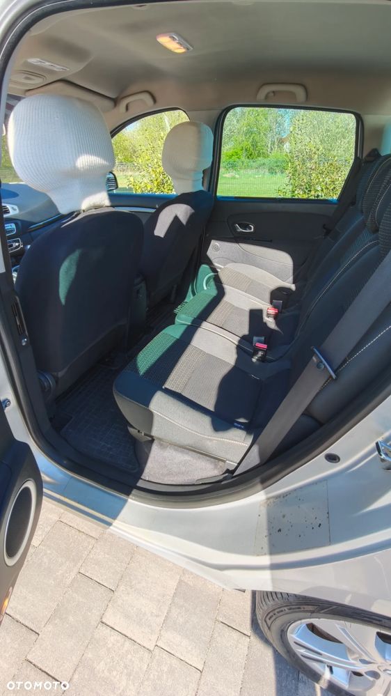 Renault Scenic - 15