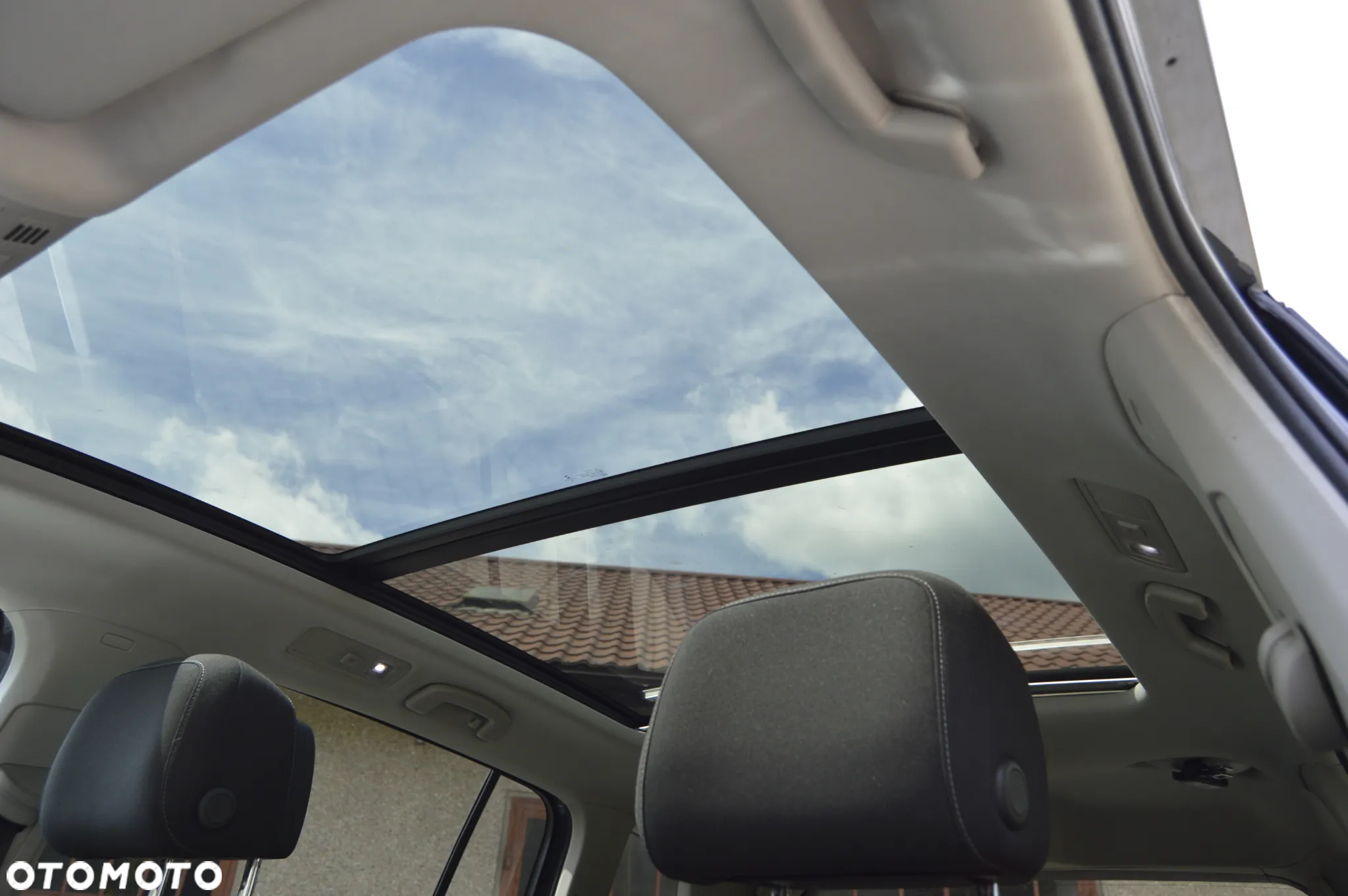 Volkswagen Touran 1.5 TSI EVO Highline DSG - 8
