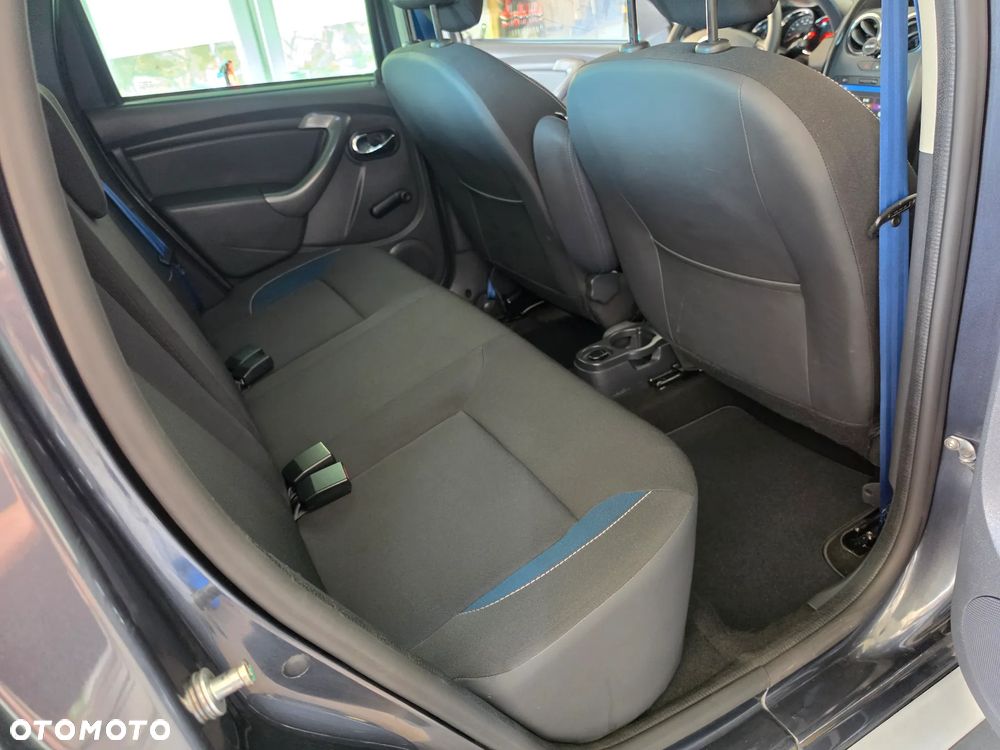 Dacia Duster 1.2 TCe Laureate 4x4 S&S EU6 - 26