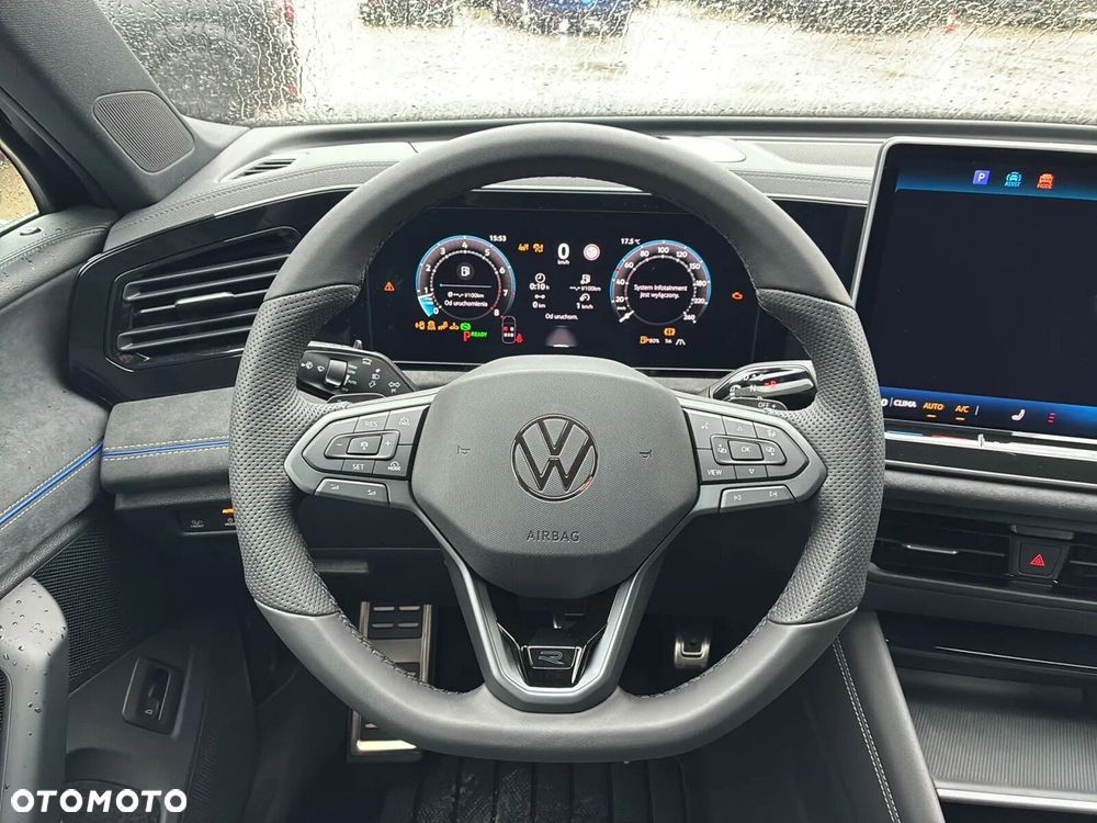Volkswagen Tiguan - 14