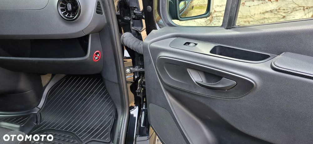 Mercedes-Benz Sprinter - 10