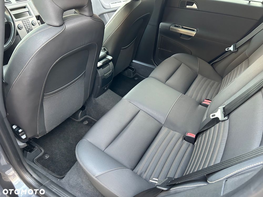 Volvo V50 1.6D - 7