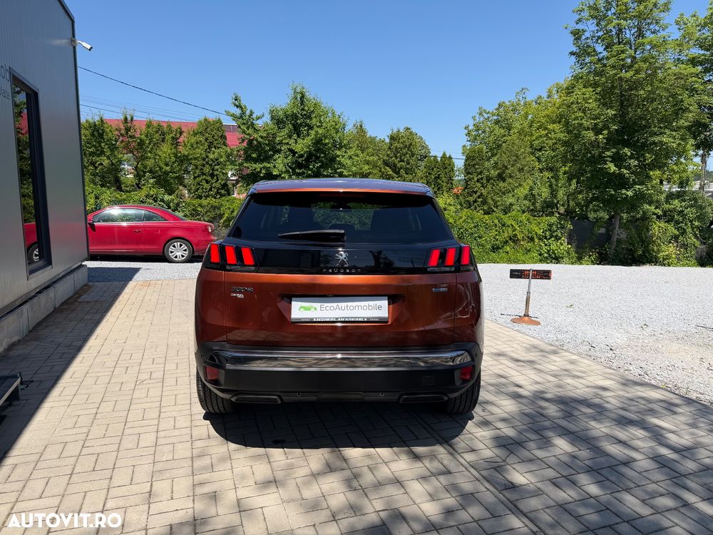 Peugeot 3008 1.2 PureTech Turbo S&S EAT6 GT-Line - 24