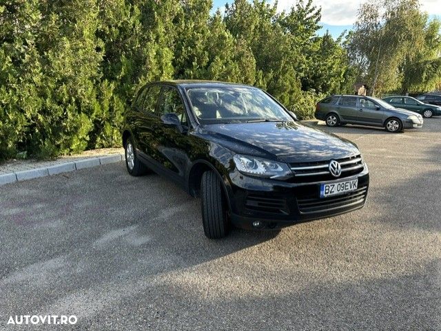 Volkswagen Touareg - 2