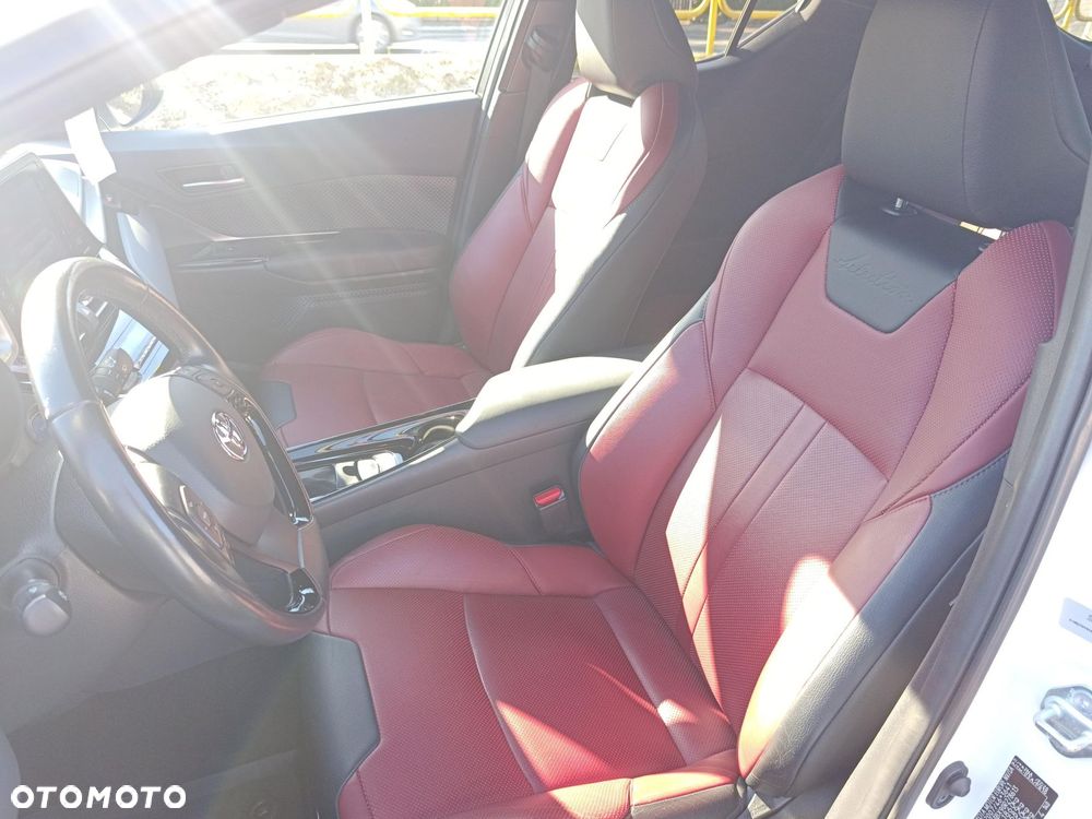 Toyota C-HR 1.8 Hybrid Selection - 26