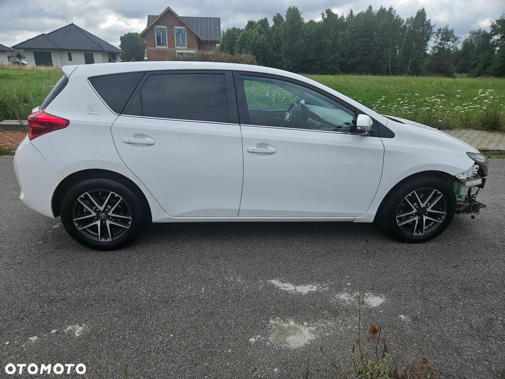 Toyota Auris 2.0 D-4D Comfort - 8