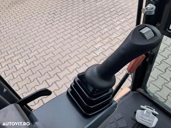 Sany sy26u miniexcavator cu doua cupe si lama tip buldozer - 19